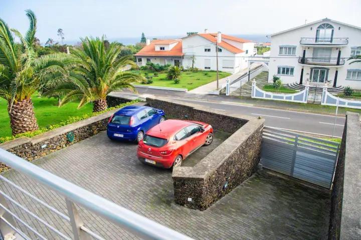 プライア・ダ・ヴィクトーリア Porto Martins Relax Flat - Alヴィラ エクステリア 写真